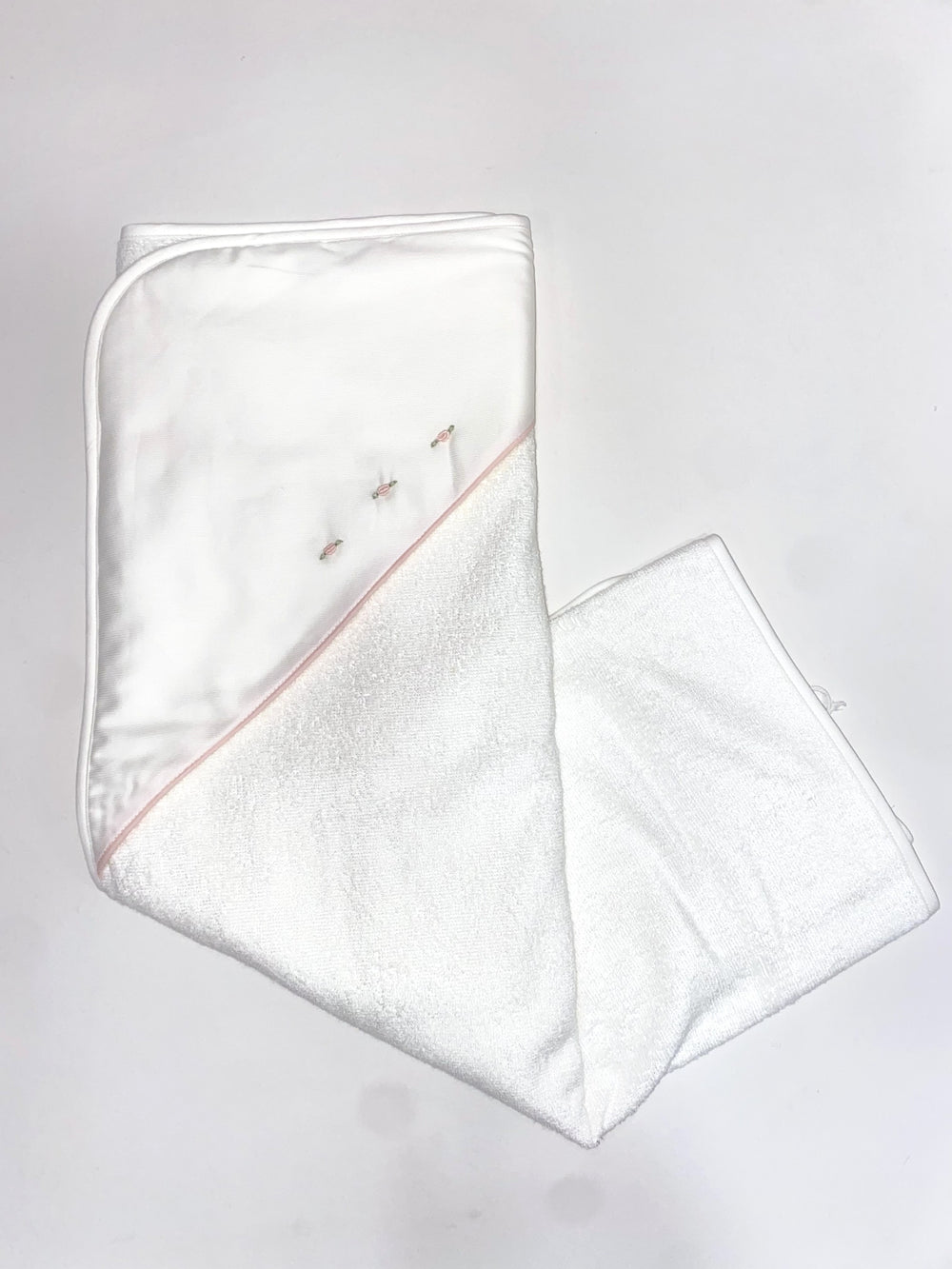 Triangolo da bagno con cappuccio in piquet e roselline AS8080 BR Teto e Tatta 
