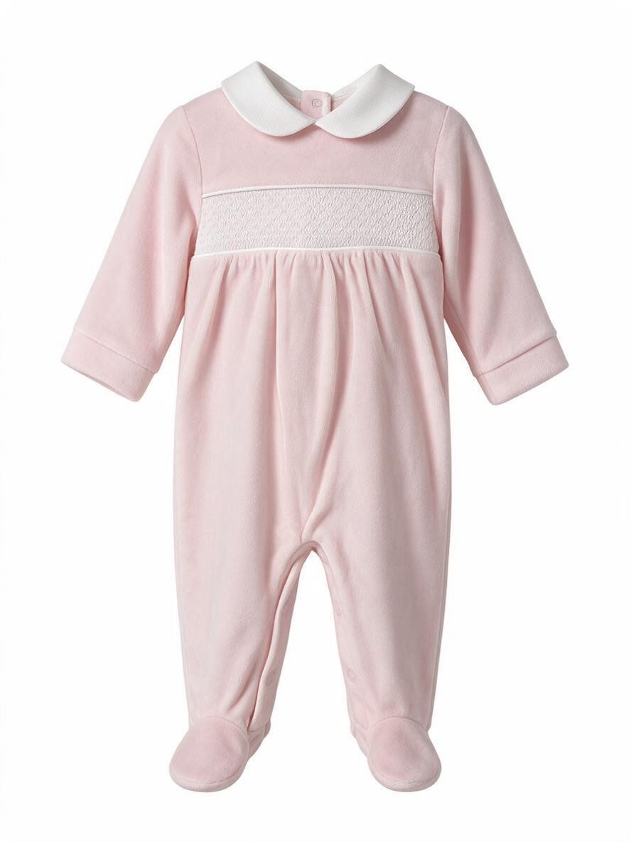 Tutina in ciniglia rosa con punto smock 217 RO Jogus 