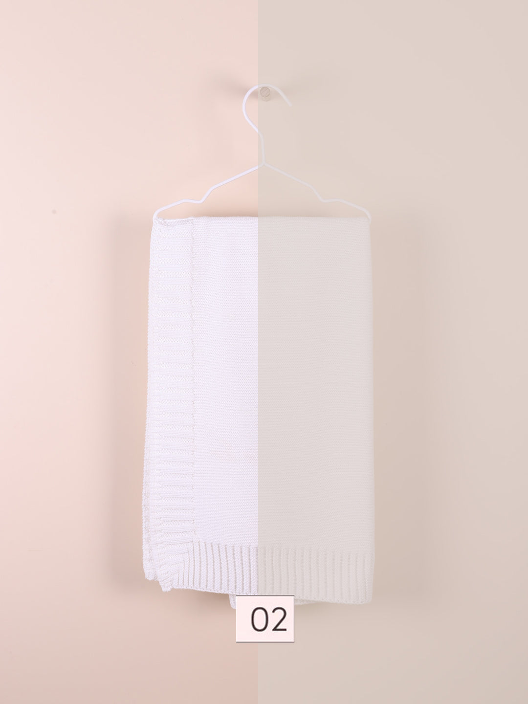 Copertina in filo rosa 08306A 02 WEDOBLE 