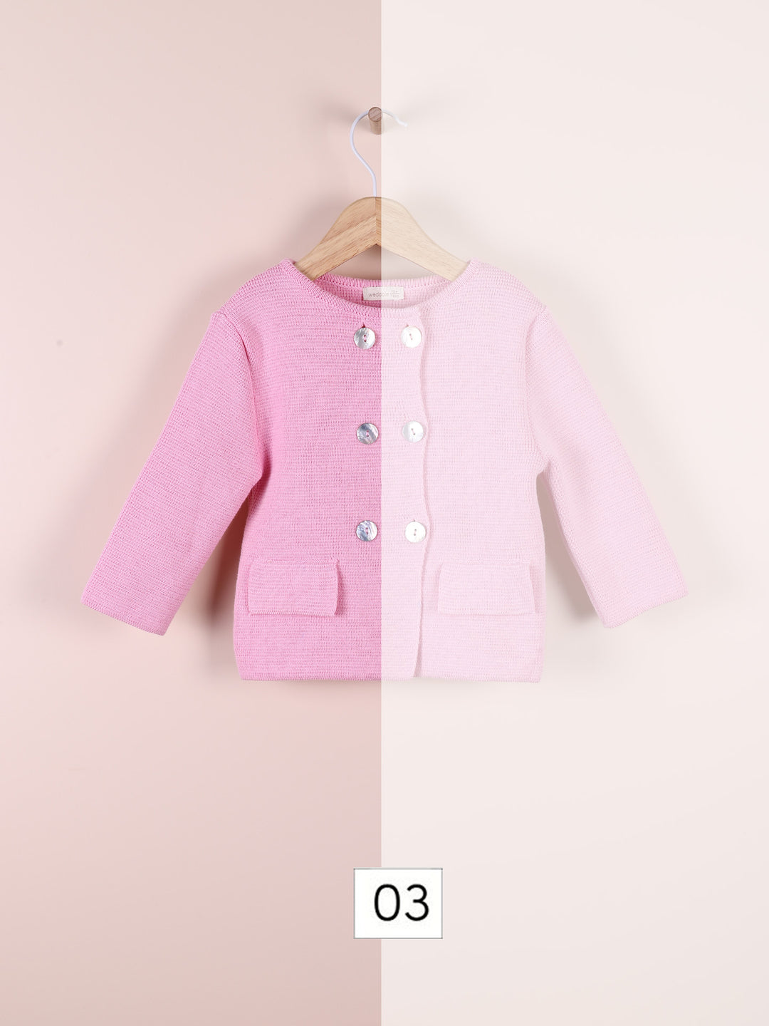 Cardigan doppio petto in filo bianco 10308B 03 WEDOBLE 