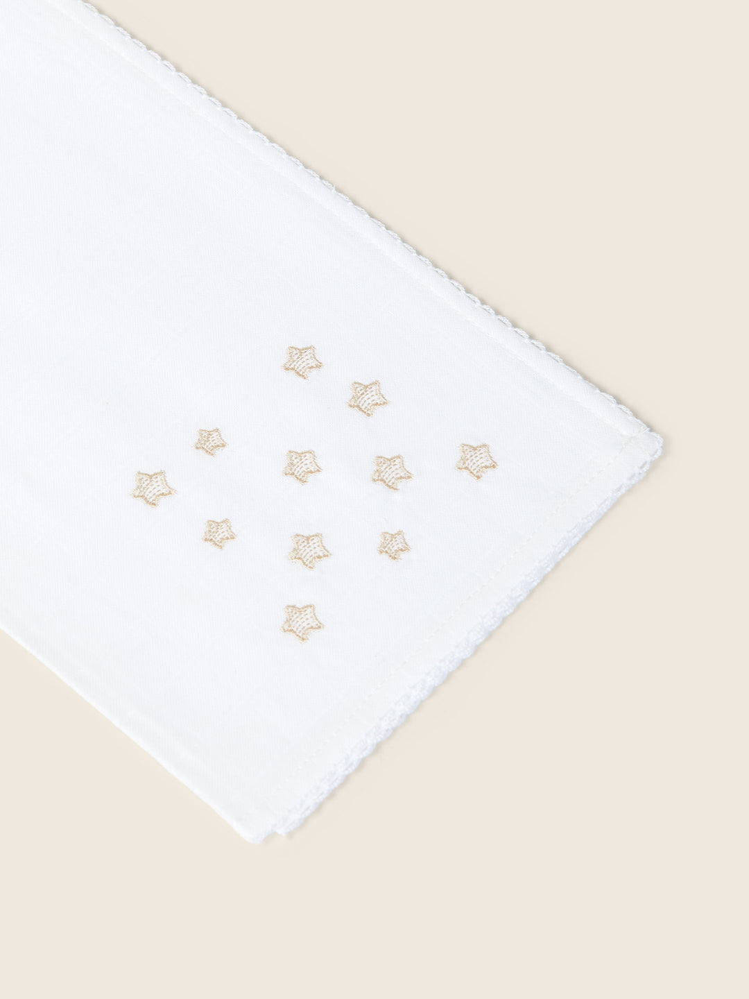 Quadrato in cotone con stelline ricamate beige 18968E 04 WEDOBLE 