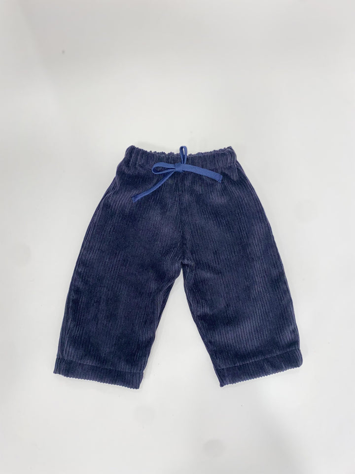 Pantaloni in velluto a coste morbido MATTIA 103 Mantì 