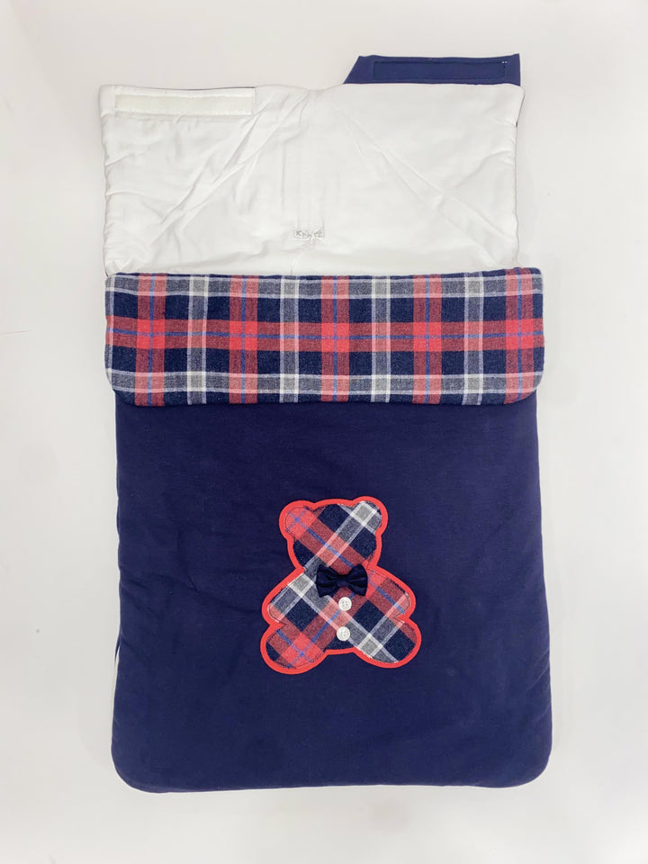 Sacco nanna imbottito blu navy con cappuccio e dettagli tartan 8555 BLR PERDIPIU 