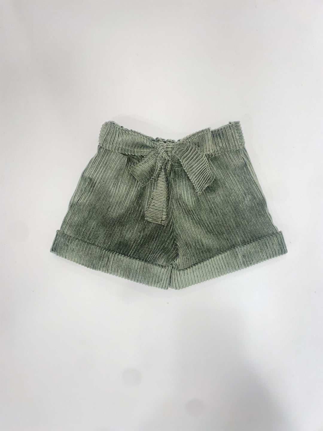 Pantaloncini in velluto a coste verde con dettaglio fiocco FIOCCO 104 Mantì 