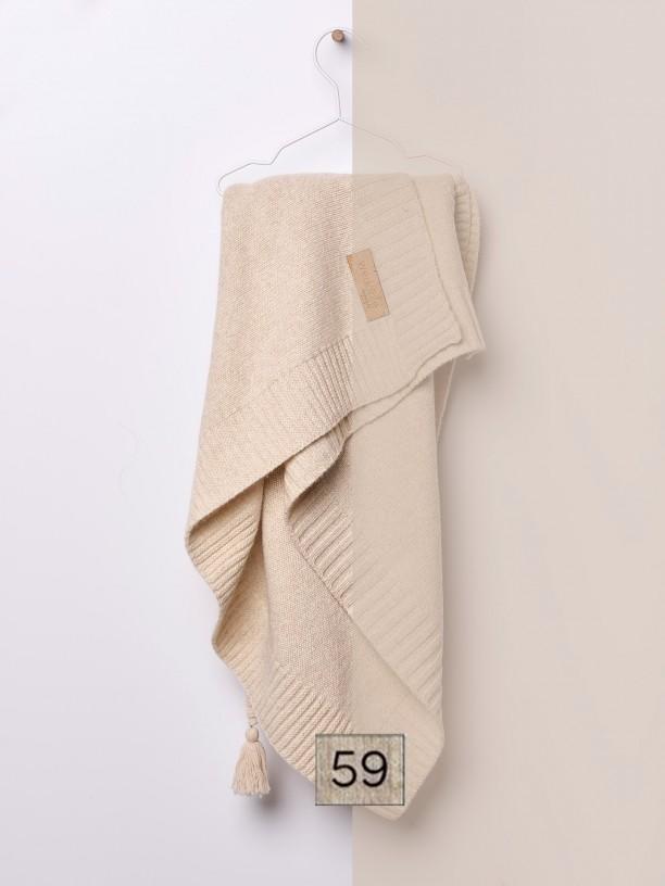 Coperta con cappuccio lavorata a maglia in lana merino 03306B 59 WEDOBLE 