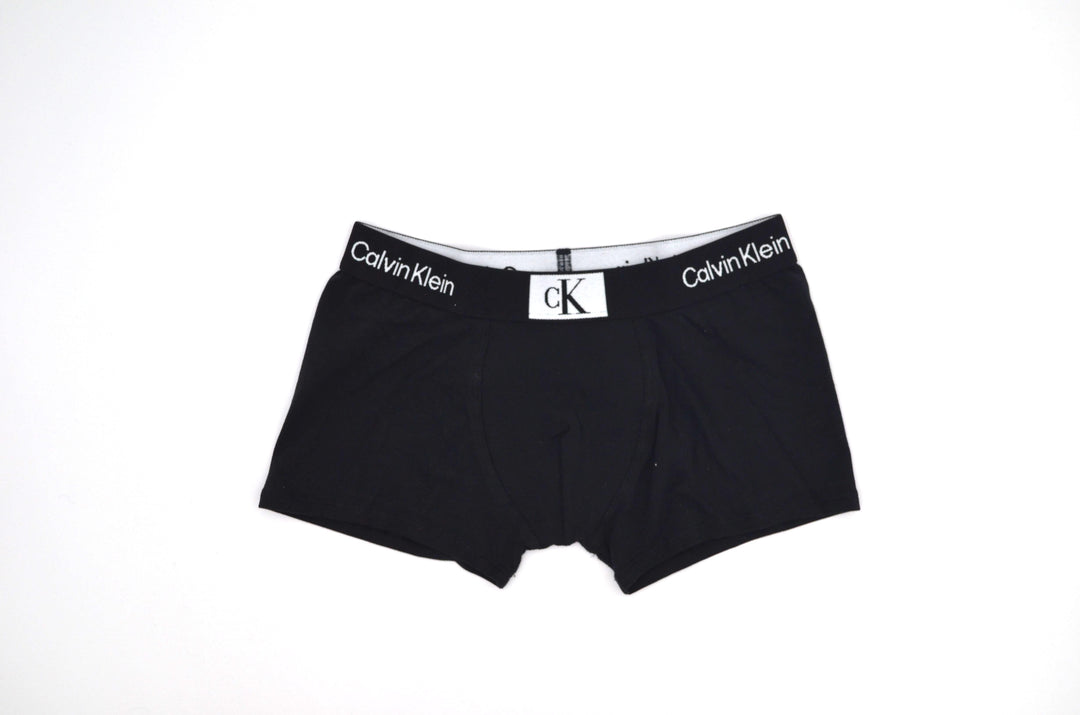 B700467NE Calvin Klein