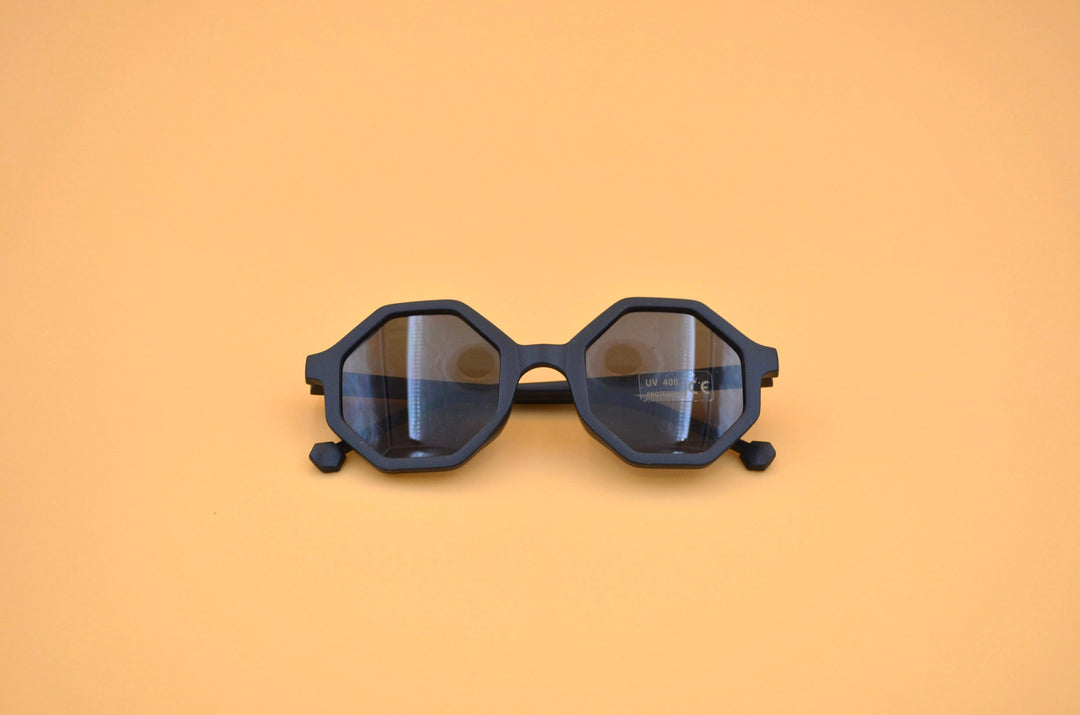 Illitrilly EXAGON025