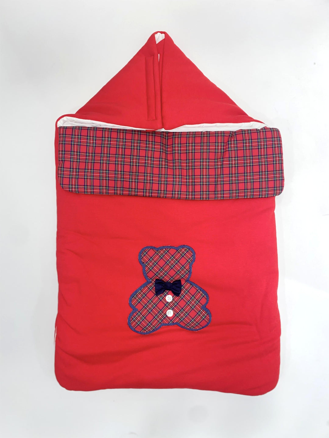 Sacco nanna imbottito rosso con cappuccio e dettagli tartan 8555 RS PERDIPIU 