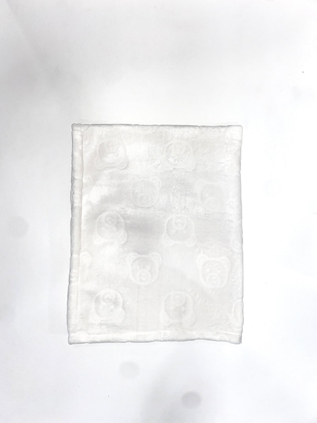 Copertina bianca in pile con dettagli di orsetti PL8350 BI Teto e Tatta 