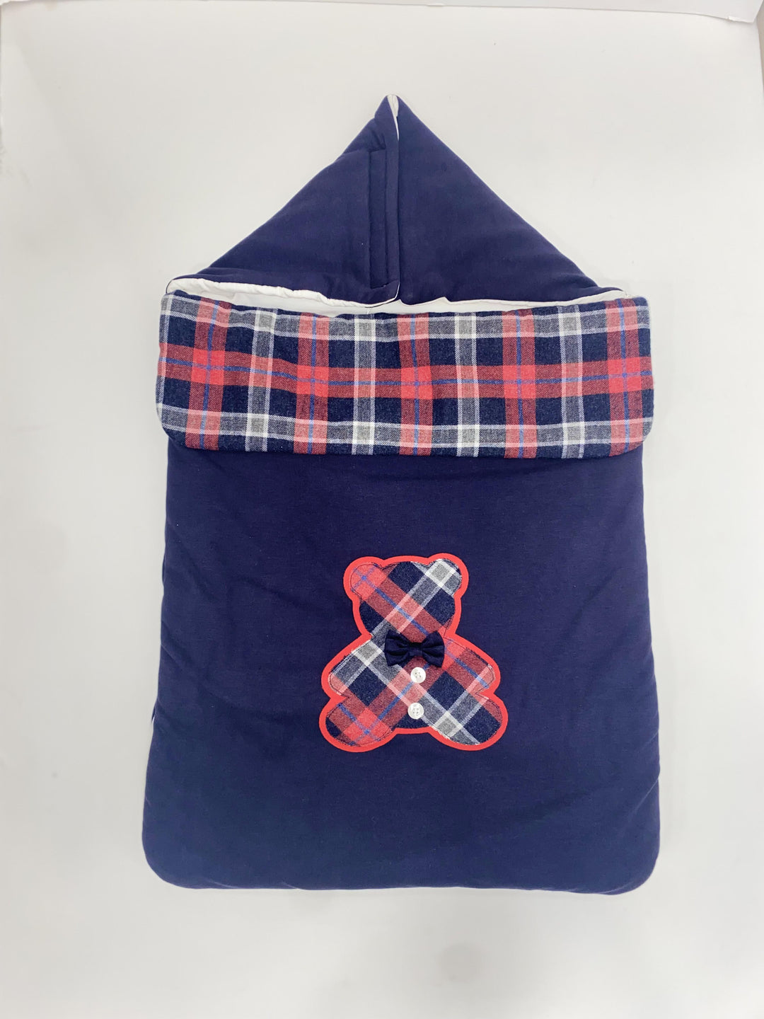 Sacco nanna imbottito blu navy con cappuccio e dettagli tartan 8555 BLR PERDIPIU 
