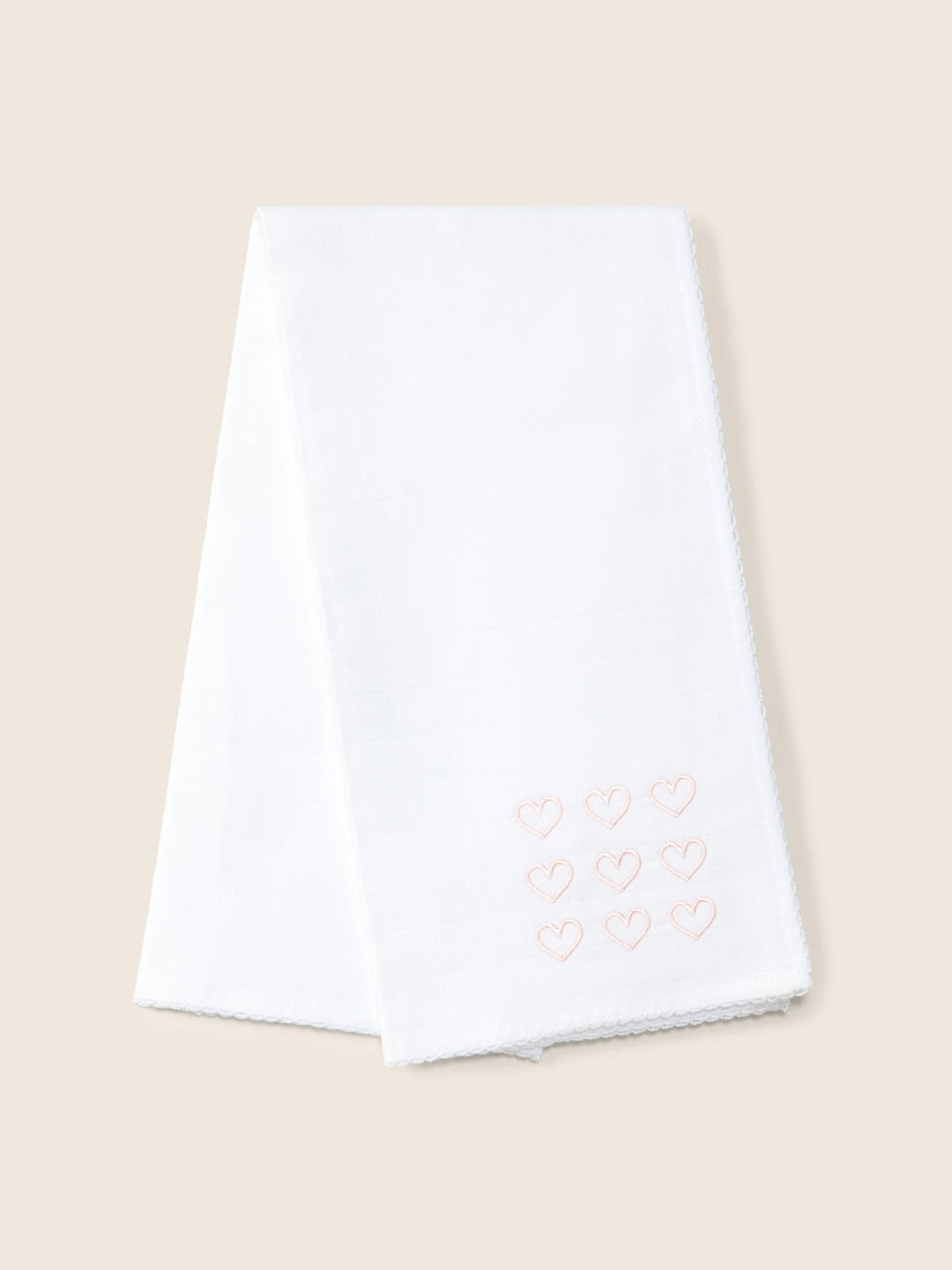 Quadrato in cotone ricamato con cuoricini rosa 18968F 02 WEDOBLE 
