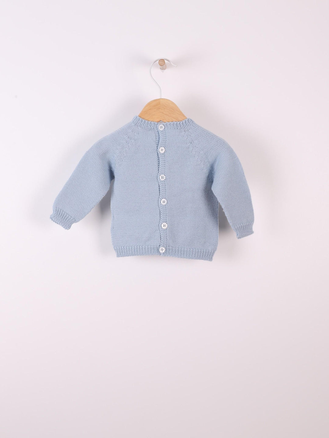 Maglione in lana merino con trecce 08301A 01 WEDOBLE 